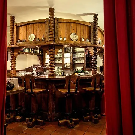 호텔 Parkhotel An Der Freilichtbuehne 3*