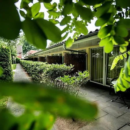 호텔 Parkhotel An Der Freilichtbuehne 3*