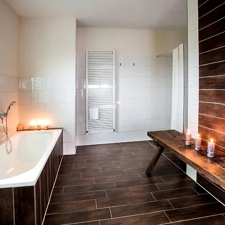 호텔 Parkhotel An Der Freilichtbuehne 3*