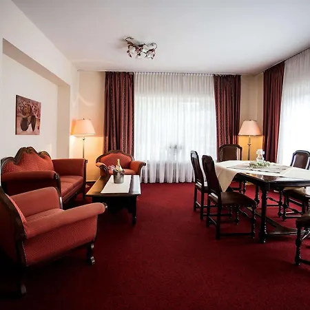 호텔 Parkhotel An Der Freilichtbuehne