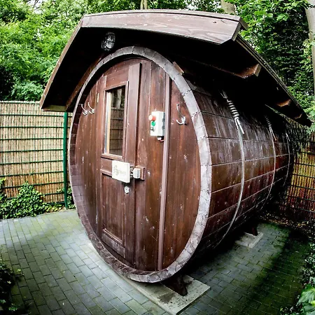 Parkhotel An Der Freilichtbuehne 호텔